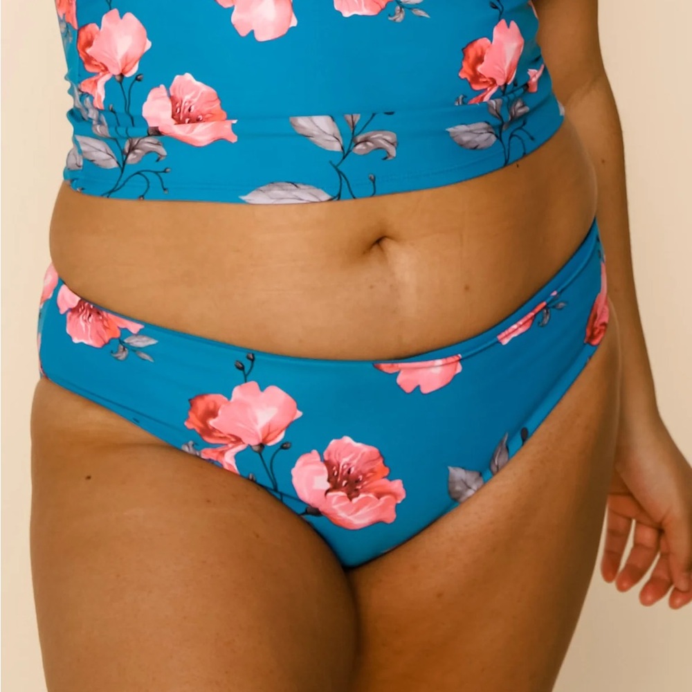 Coral Reef Floral Blue Reversible Swim Bottoms Size Medium
